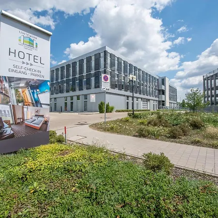Livenwork Hotel & Coworking Gvz Ingolstadt-3